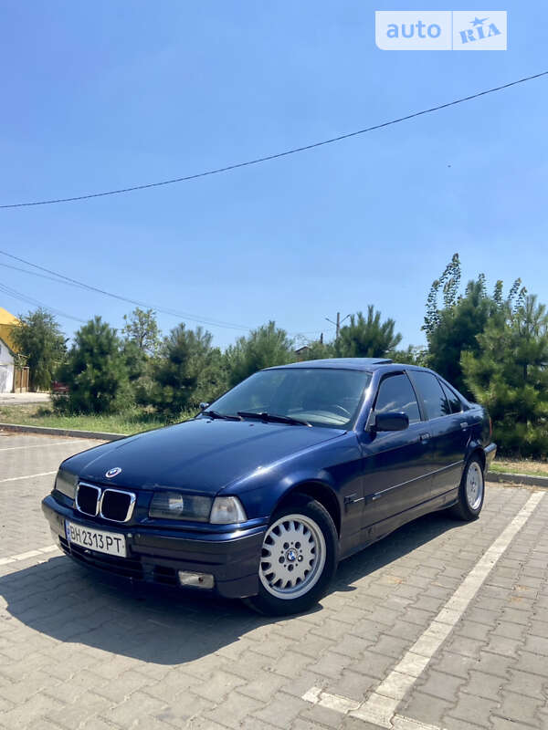 1997 bmw 318i