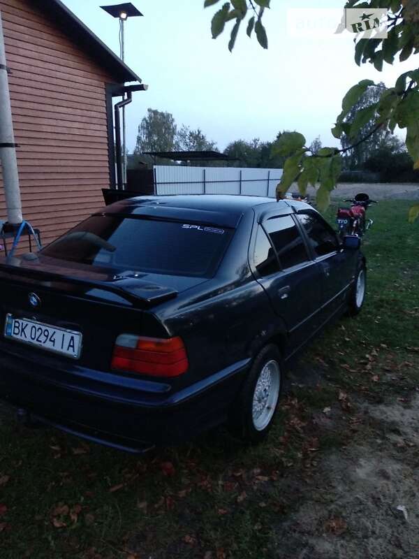 1996 bmw 318i