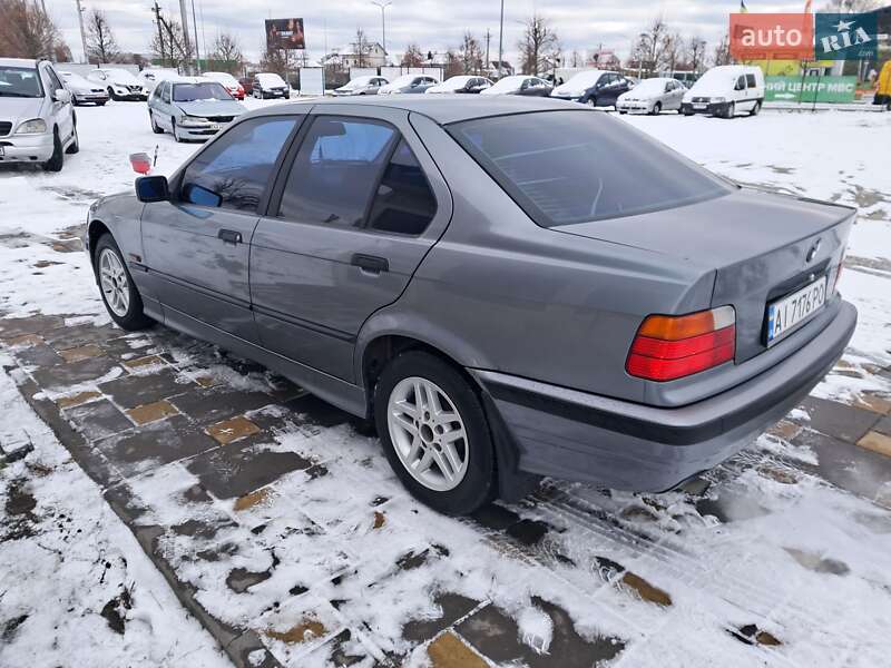 1995 bmw 318i