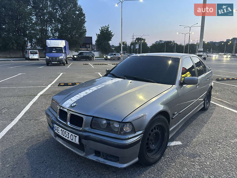 1991 bmw 320i