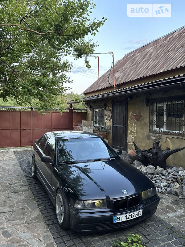 1992 bmw 320i