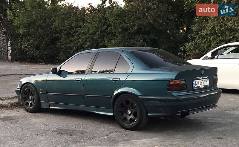 1993 bmw 320i