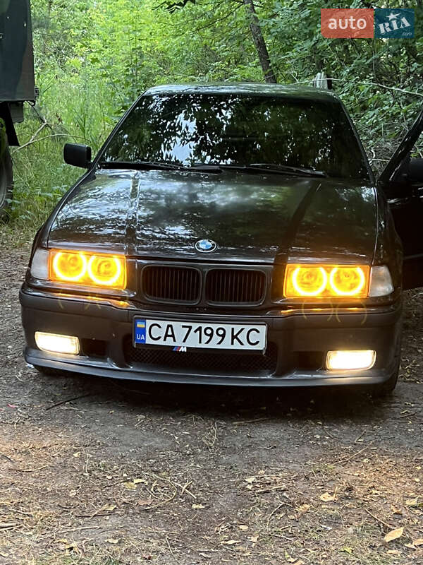 1996 bmw 320