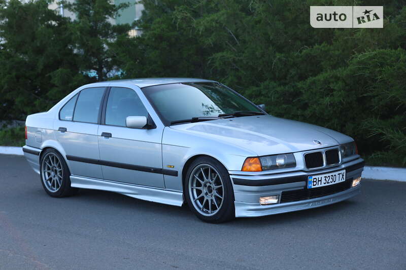 1997 bmw 323i