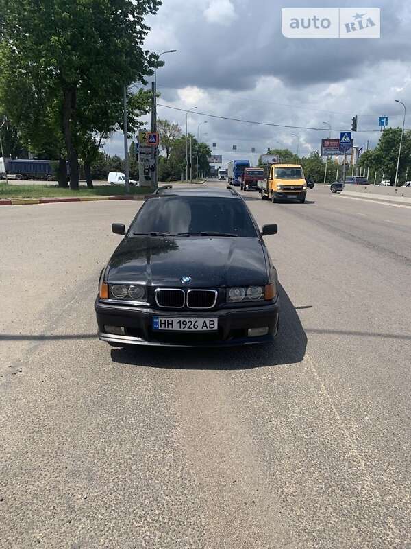 1995 bmw 320i