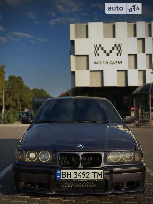 1995 bmw 318i