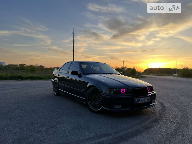1998 bmw 323i