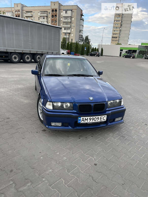 1998 bmw 323i