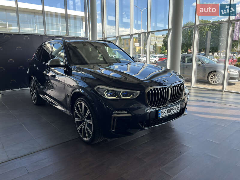 2020 bmw x5 m50d