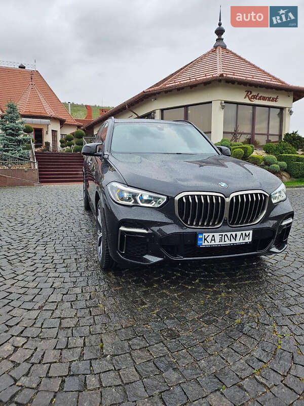 2023 bmw x5 m50d
