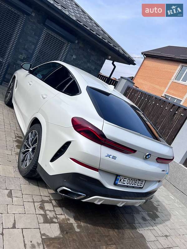 2021 bmw x6