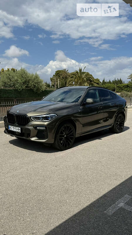 2021 bmw x6 m50i