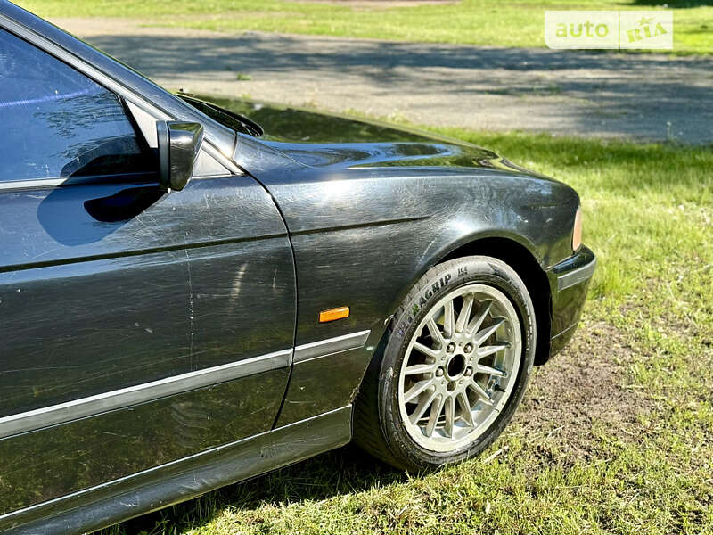 1998 bmw 520i