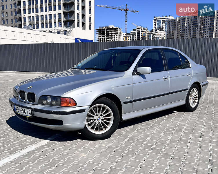 1996 bmw 520i