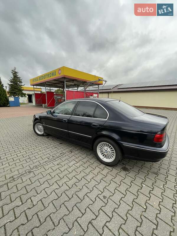 1998 bmw 520i