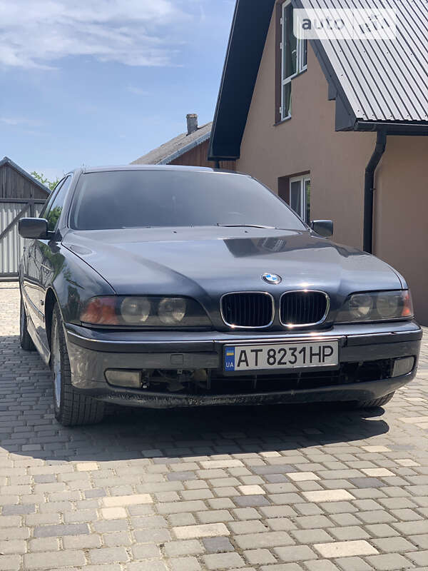 1996 bmw 520i