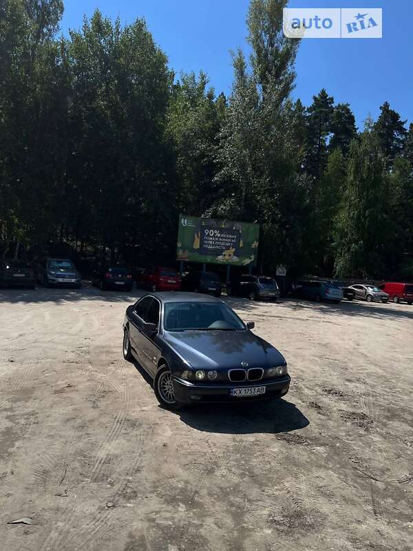 1998 bmw 520i