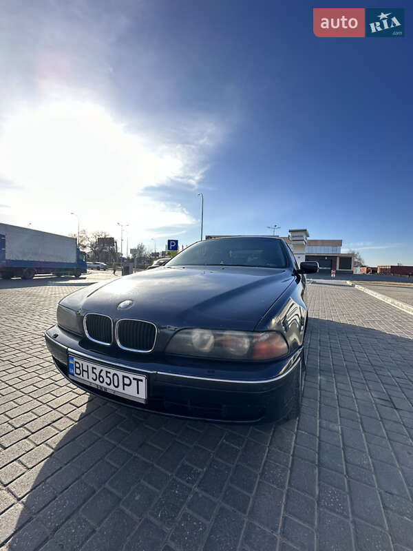 1998 bmw 520i