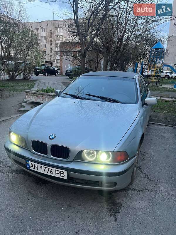 1996 bmw 520i