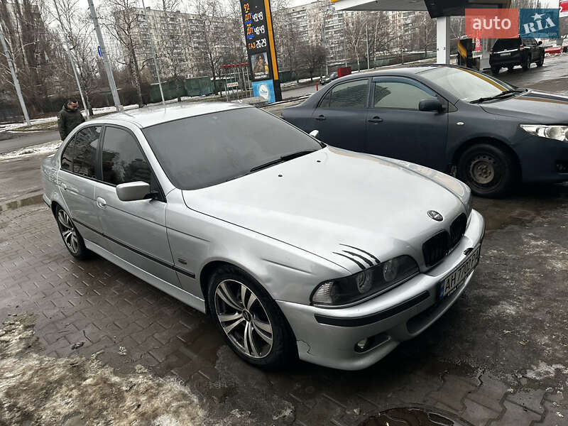 1996 bmw 520i