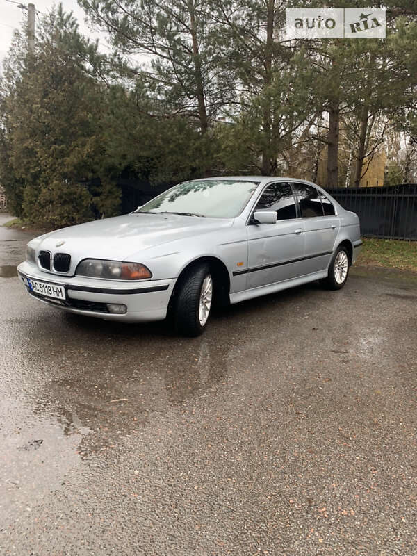 1998 bmw 520