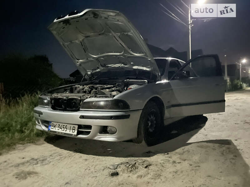 1998 bmw 520