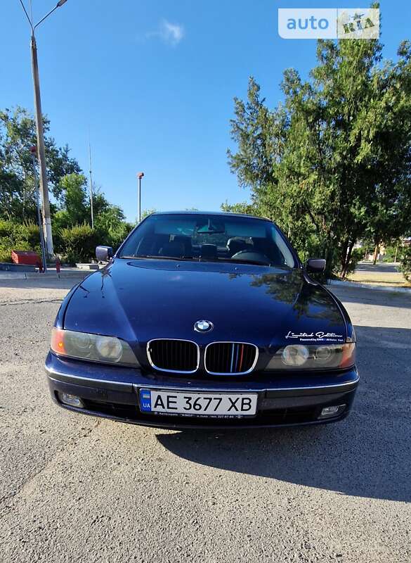 1998 bmw 520i