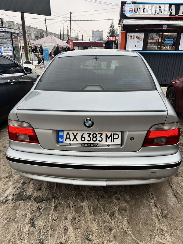 1998 bmw 520i