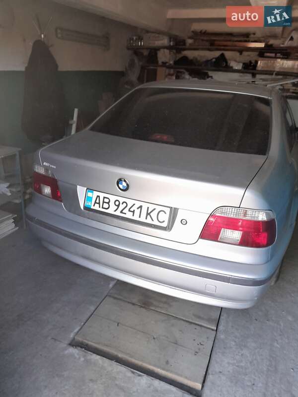 1996 bmw 520i