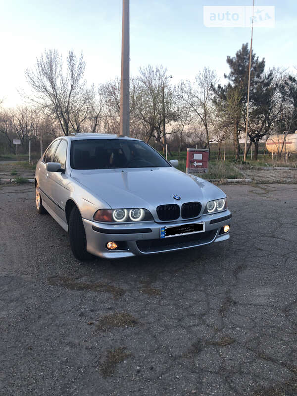 1996 bmw 520