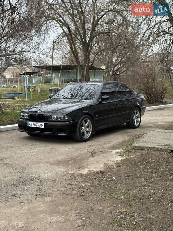1998 bmw 520i
