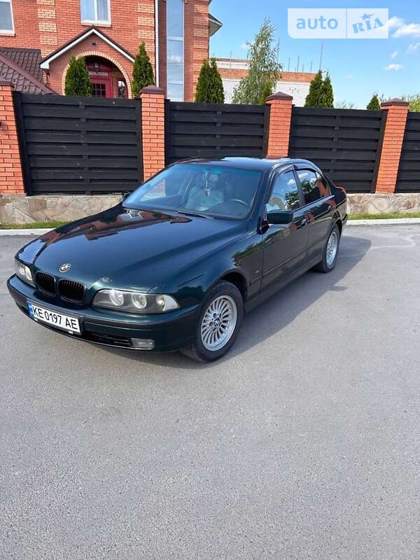 1998 bmw 520i