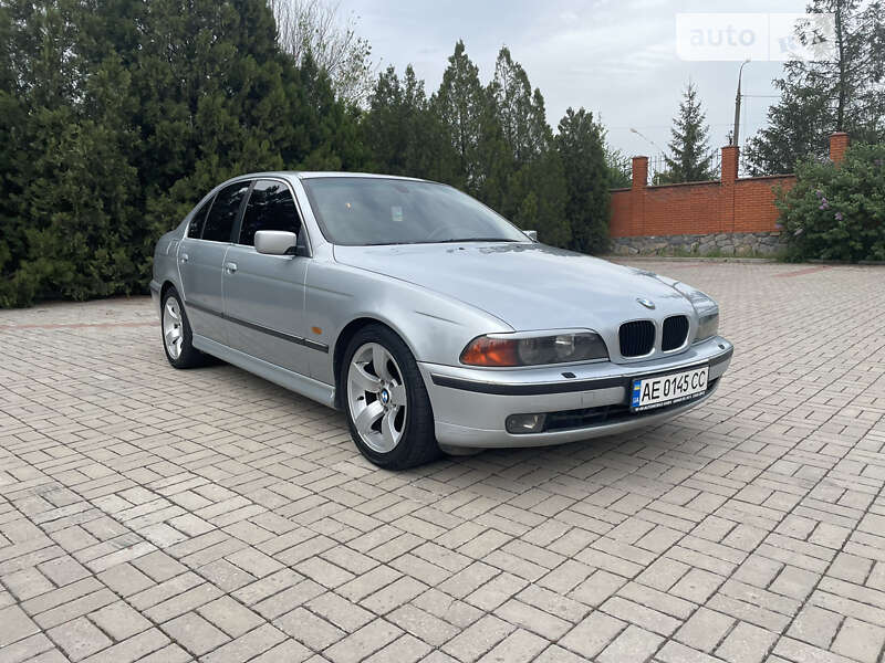 1996 bmw 523i