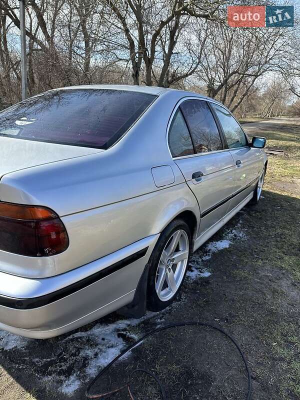 1998 bmw 523i