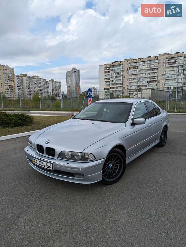 1998 bmw 523i