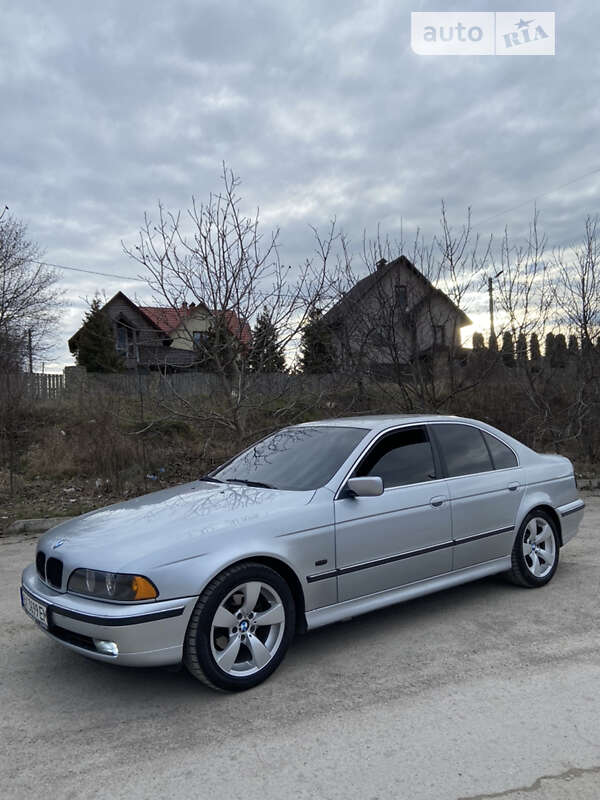 1996 bmw 523i