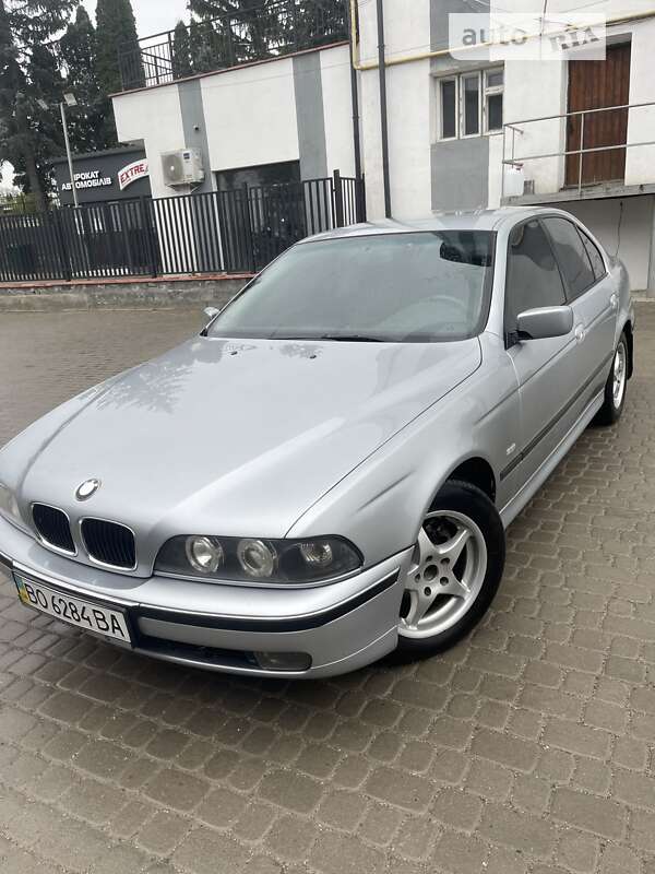 1998 bmw 525i
