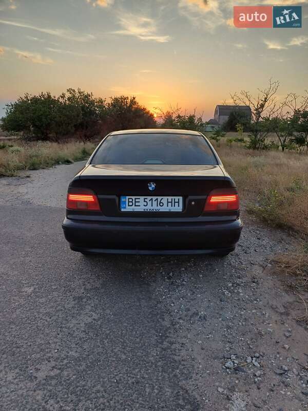 1998 bmw 523i