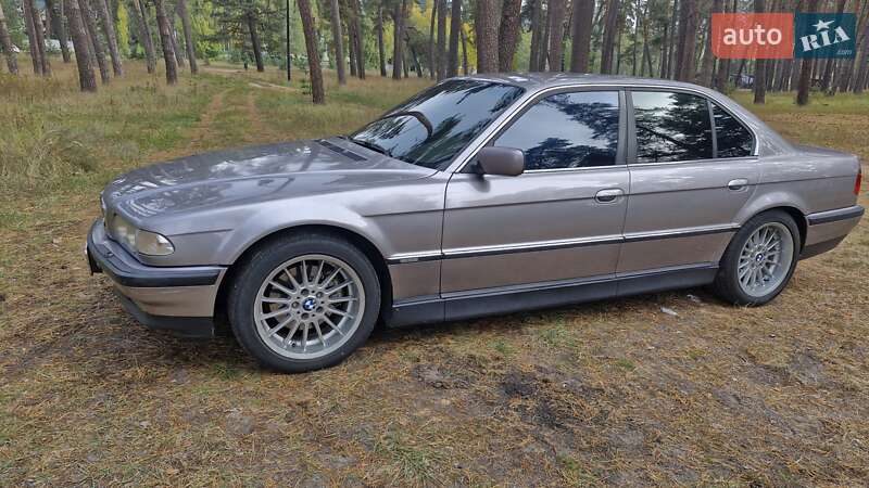 1999 bmw 740il