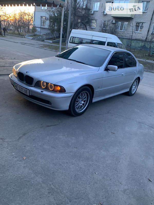 2003 bmw 525d