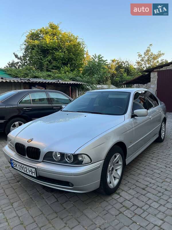 2003 bmw 525d