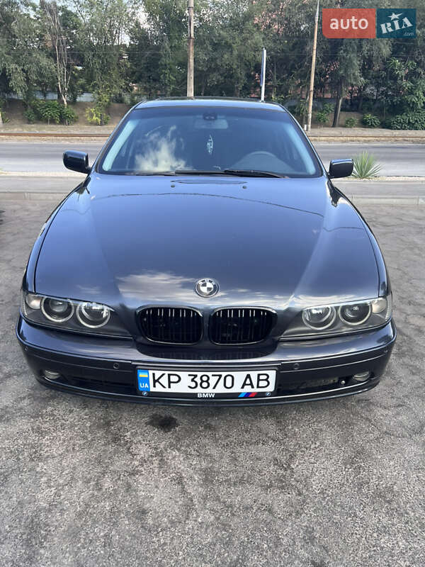 2003 bmw 525