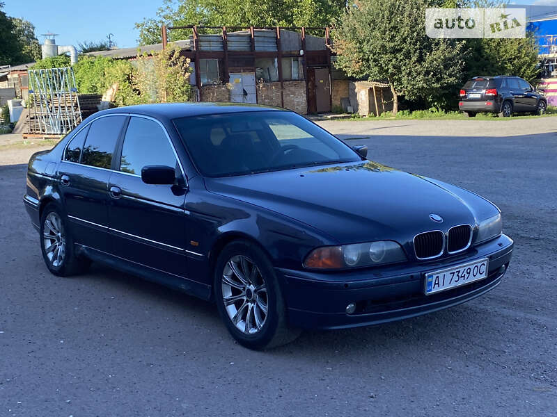 2000 bmw 520i