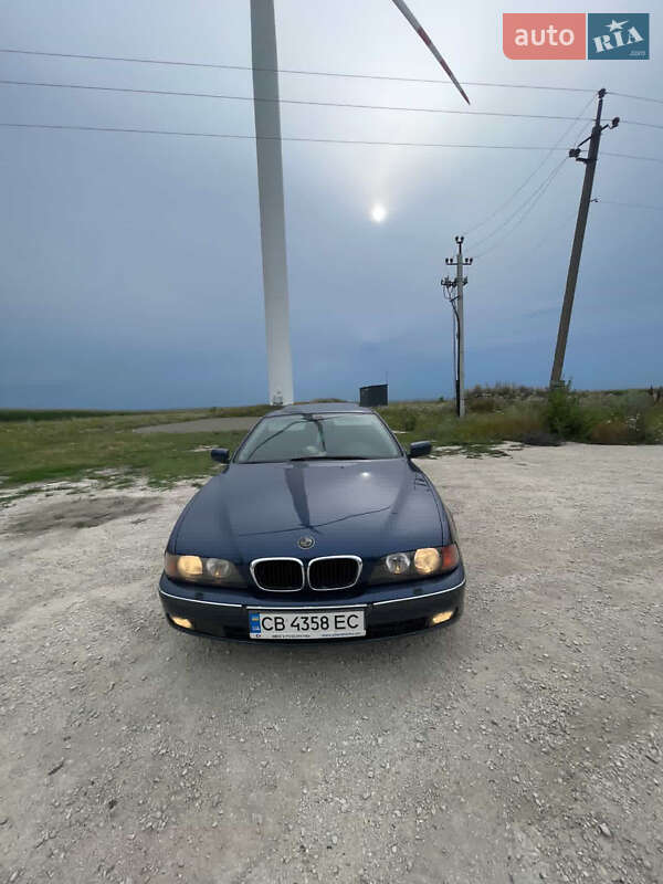 2000 bmw 520i