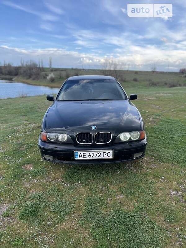 1998 bmw 520i