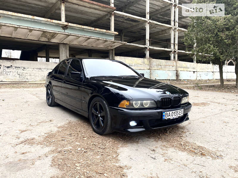 2000 bmw 520i