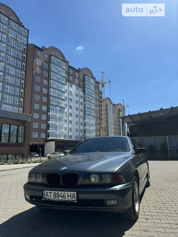 2000 bmw 520i