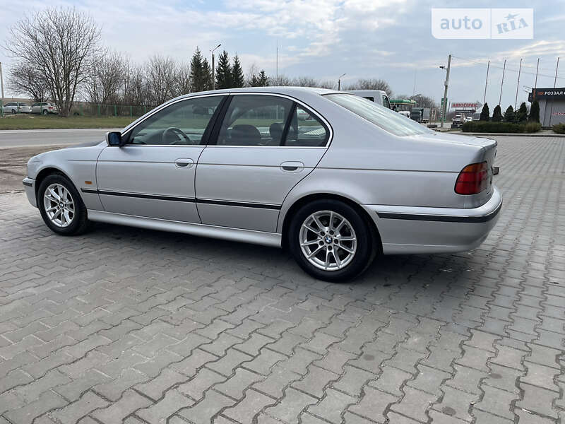 1999 bmw 523i