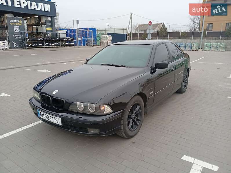 2000 bmw 528i