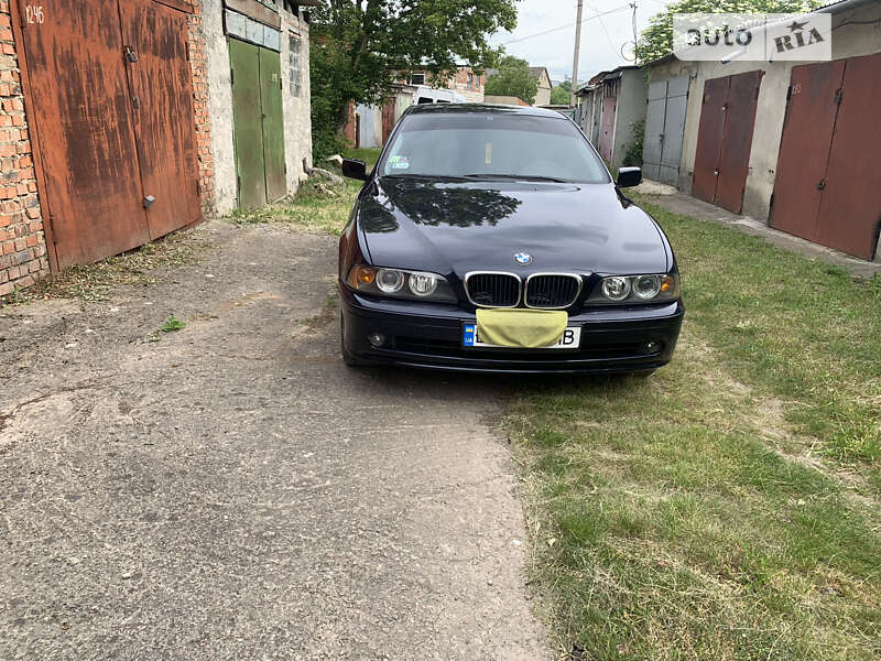 2000 bmw 520
